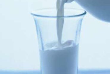 Platit cu un pahar cu lapte - povestire