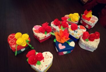 Cutiuţe inimioare de 8 Martie - lucru manual