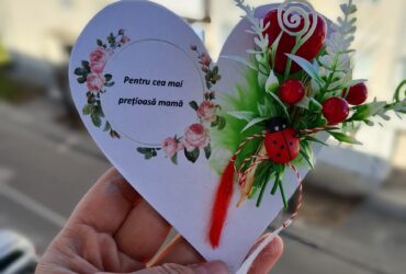 Inima/mărțișor- pentru mama